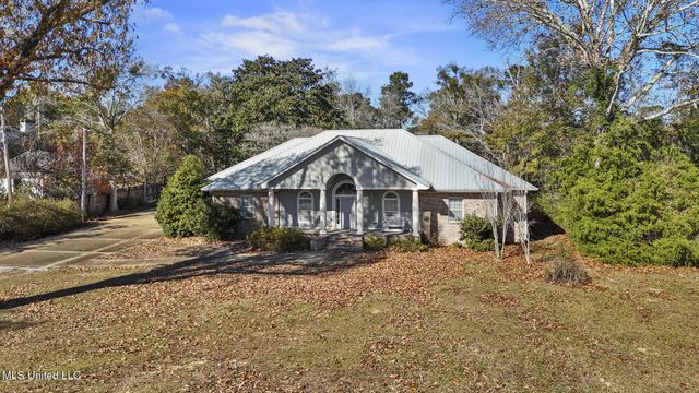 5499 Whetstone Road, D'iberville, MS 39540