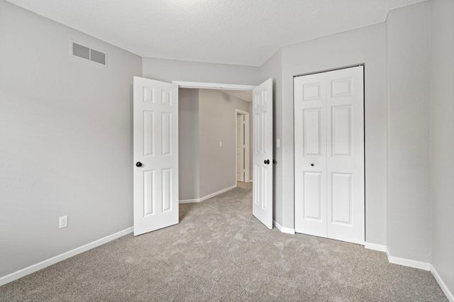 6453 Regency Lane, Eden Prairie, MN 55344