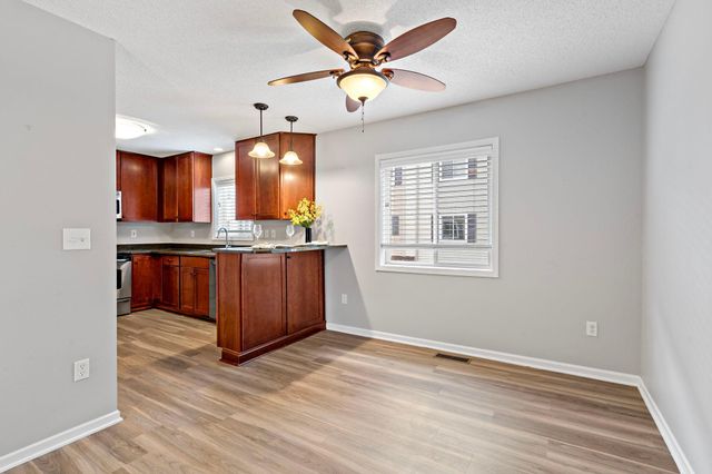 6453 Regency Lane, Eden Prairie, MN 55344