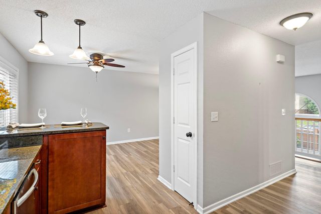 6453 Regency Lane, Eden Prairie, MN 55344