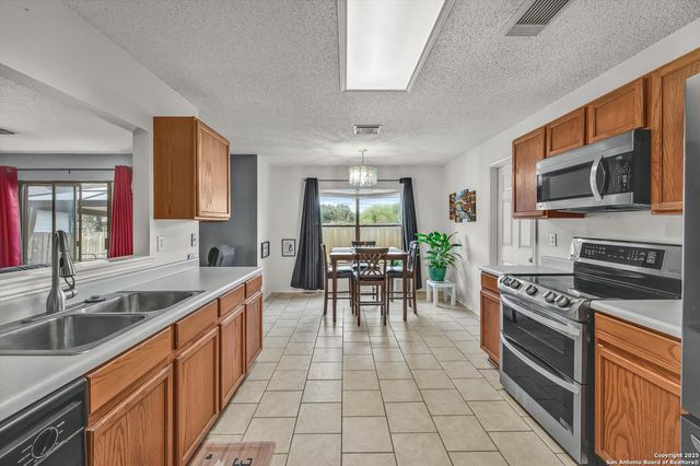 10730 Expedition, San Antonio, TX 78254