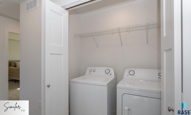 1263 N Marion Rd Road 2, Sioux Falls, SD 57107