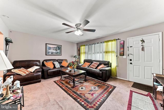 23 WINNWOOD RD, Newark, DE 19711