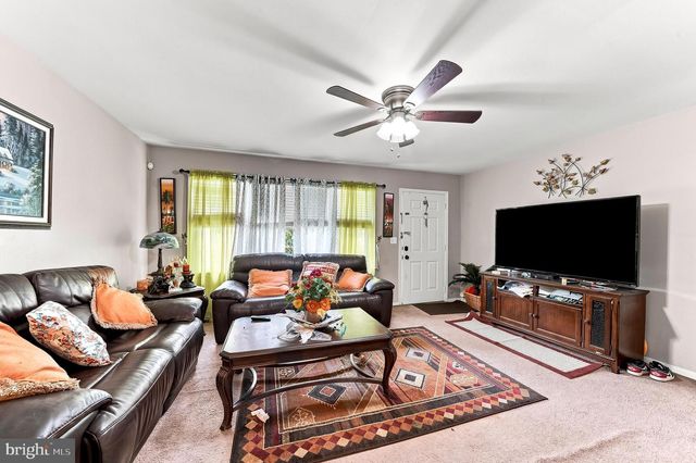 23 WINNWOOD RD, Newark, DE 19711