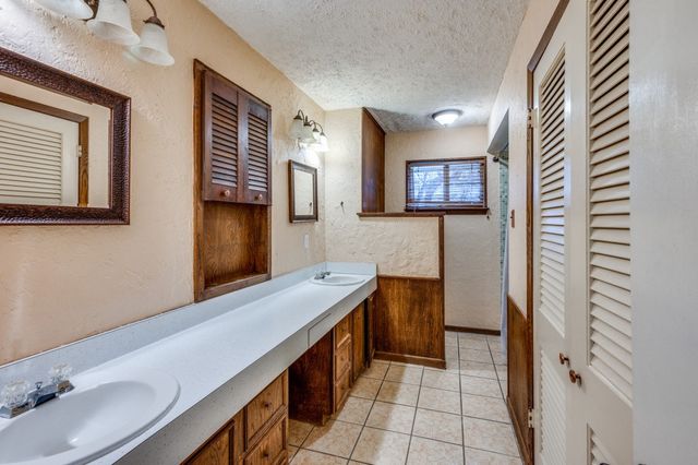 3406 Halifax Drive, Arlington, TX 76013