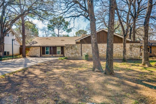 3406 Halifax Drive, Arlington, TX 76013