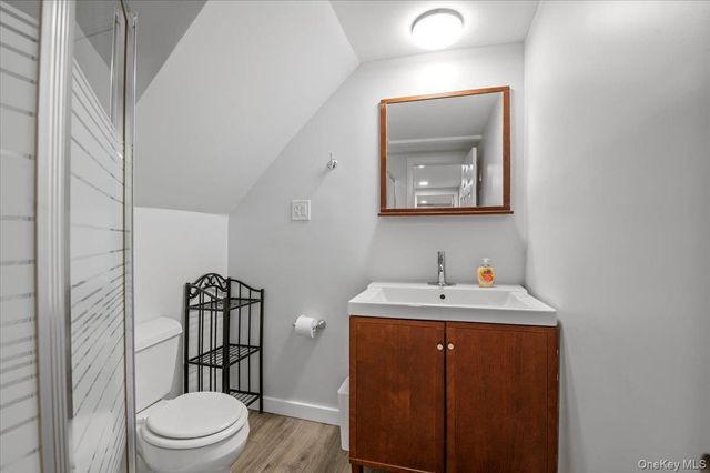 570 Conklin Street, Farmingdale, NY 11735