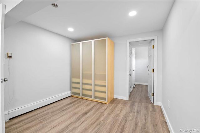 570 Conklin Street, Farmingdale, NY 11735