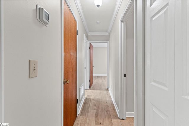 1 Bellamy Court, Taylors, SC 29687