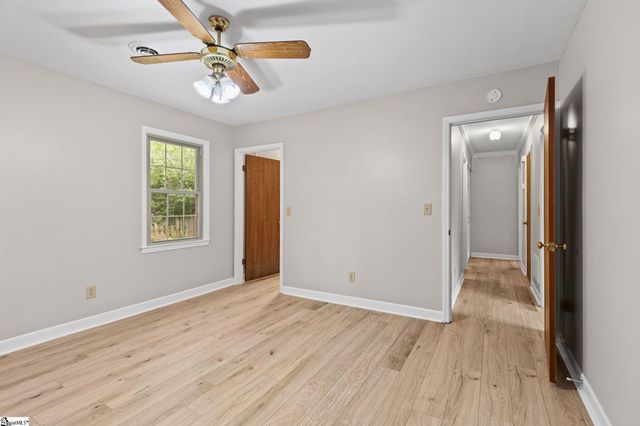 1 Bellamy Court, Taylors, SC 29687