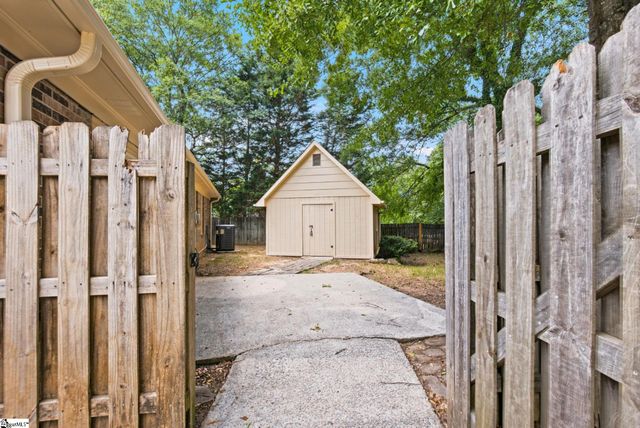 1 Bellamy Court, Taylors, SC 29687