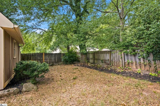 1 Bellamy Court, Taylors, SC 29687