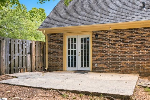 1 Bellamy Court, Taylors, SC 29687