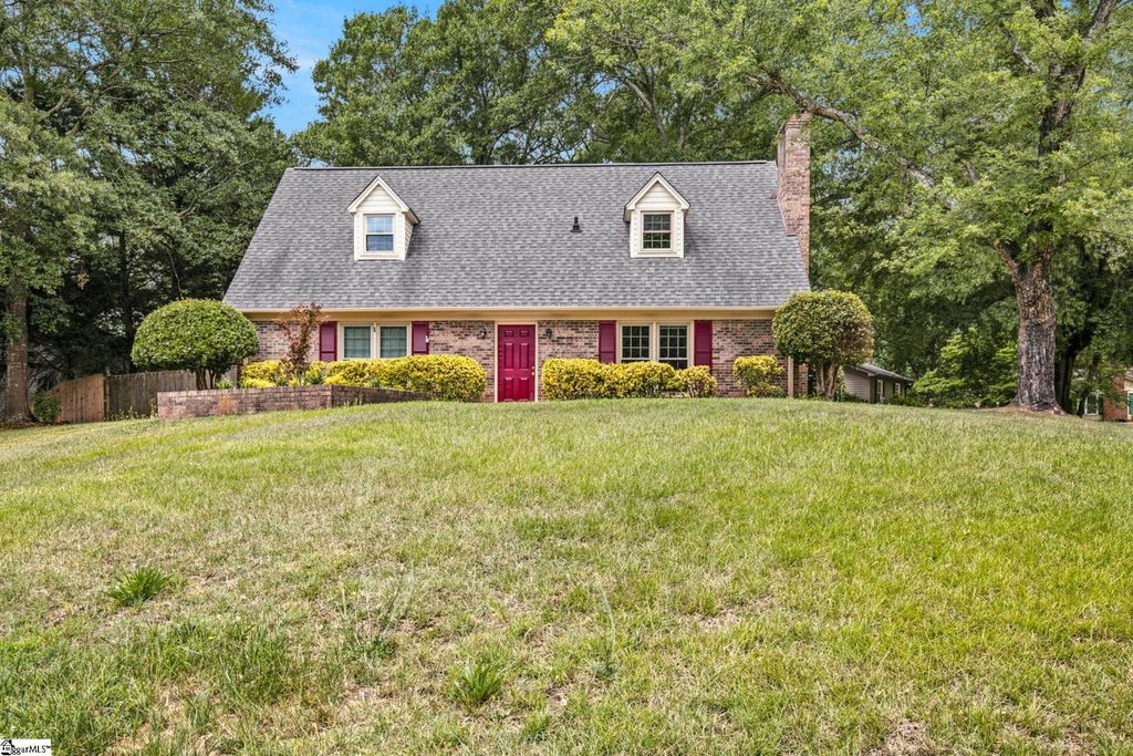 1 Bellamy Court, Taylors, SC 29687