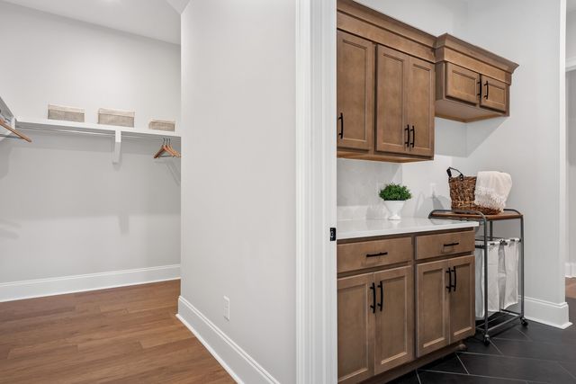 537 Divine Court, Arrington, TN 37014