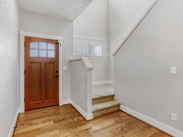 28623 GREENWAY Dr, Wilsonville, OR 97070