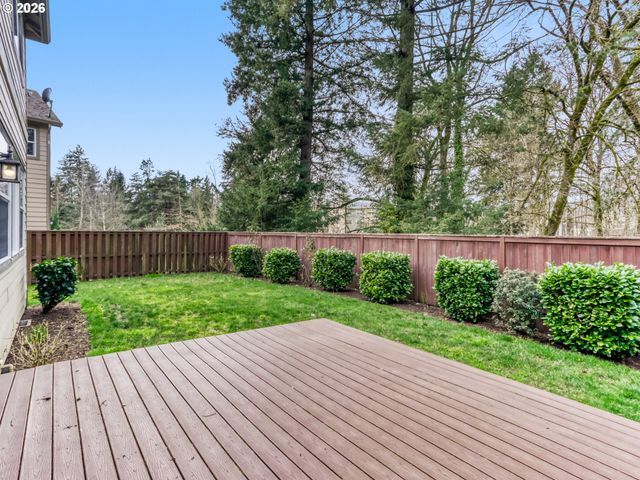 28623 GREENWAY Dr, Wilsonville, OR 97070