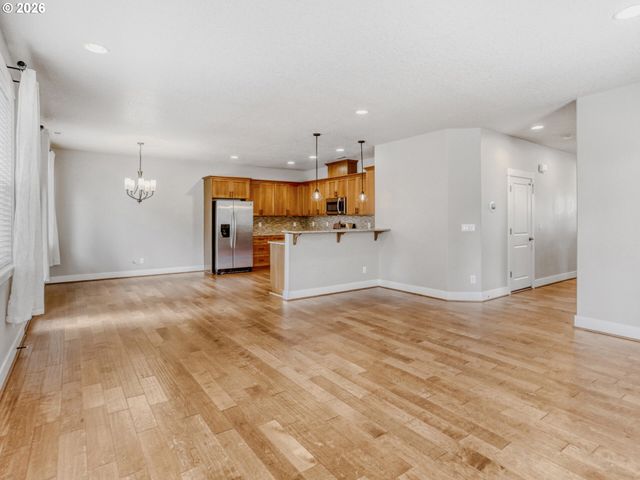 28623 GREENWAY Dr, Wilsonville, OR 97070