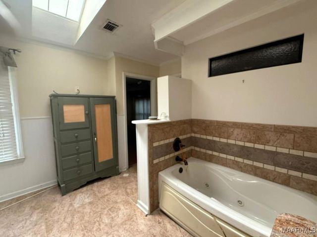 2700 W Edgemont Avenue, Montgomery, AL 36108