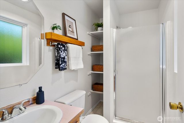 12305 Alexander Road, Everett, WA 98204