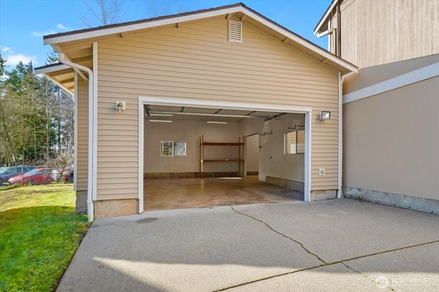 12305 Alexander Road, Everett, WA 98204