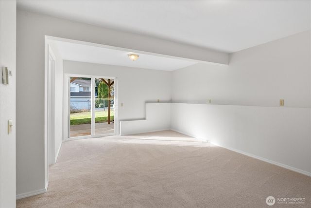 12305 Alexander Road, Everett, WA 98204