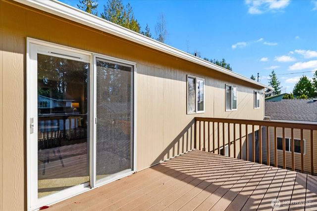 12305 Alexander Road, Everett, WA 98204