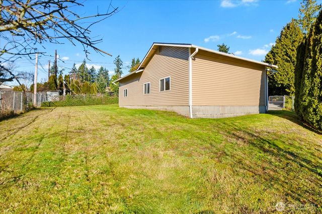 12305 Alexander Road, Everett, WA 98204