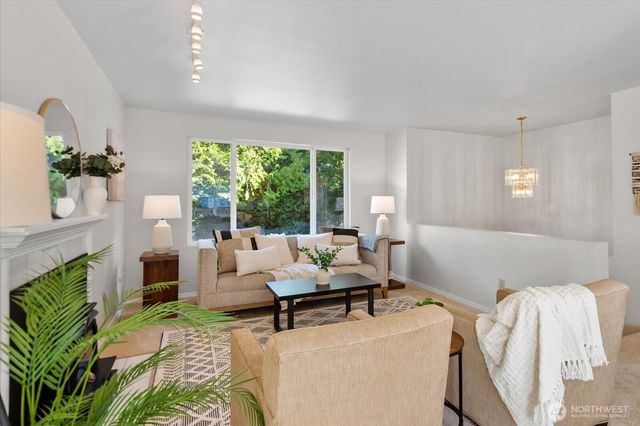 12305 Alexander Road, Everett, WA 98204