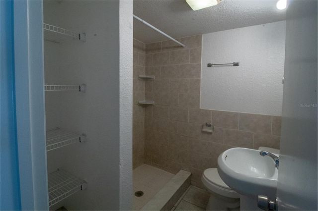 8805 TEMPLE PARK DRIVE, Tampa, FL 33637