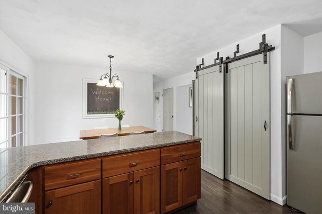 328 QUITTIE PARK DR, Annville, PA 17003