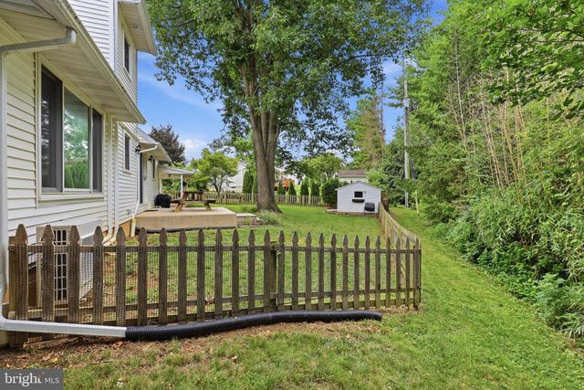 328 QUITTIE PARK DR, Annville, PA 17003