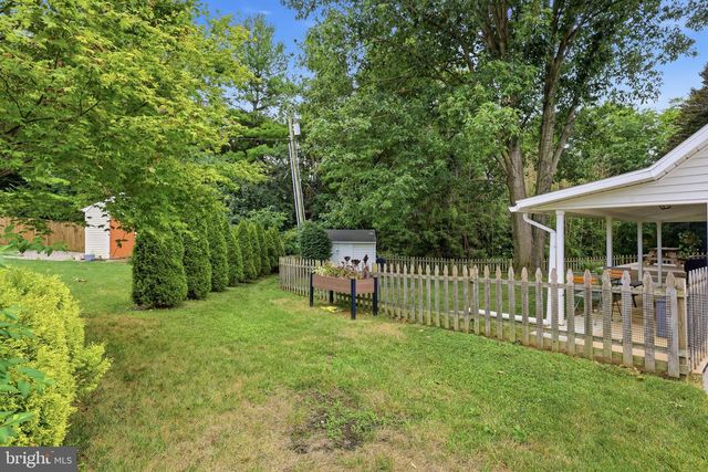 328 QUITTIE PARK DR, Annville, PA 17003