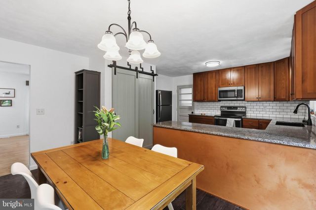 328 QUITTIE PARK DR, Annville, PA 17003