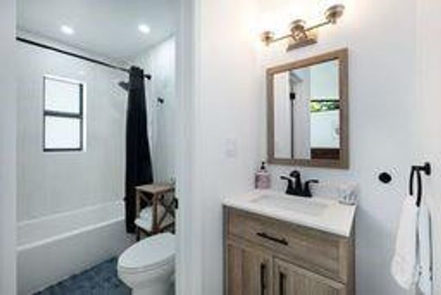 226 Corsair Avenue, Lauderdale-By-The-Sea, Fort Lauderdale, FL 33308