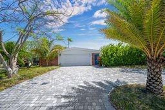 226 Corsair Avenue, Lauderdale-By-The-Sea, Fort Lauderdale, FL 33308