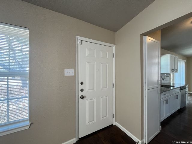 6147 Bright Valley Drive, San Antonio, TX 78242