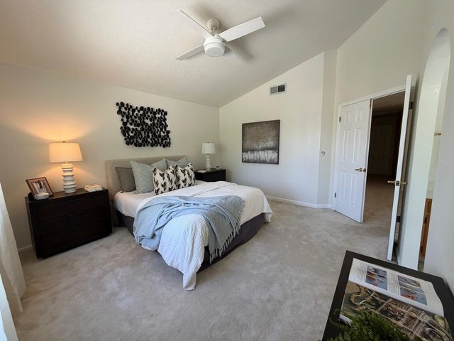 5931 Sternsburg Way, Sacramento, CA 95823