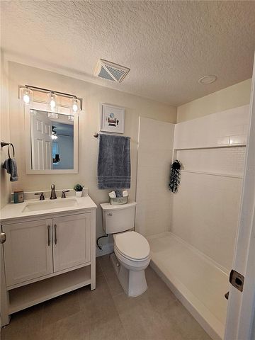 37 COOPER LANE, Palm Coast, FL 32137