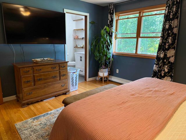 26 PHEASANT Lane, Manchester, NH 03109