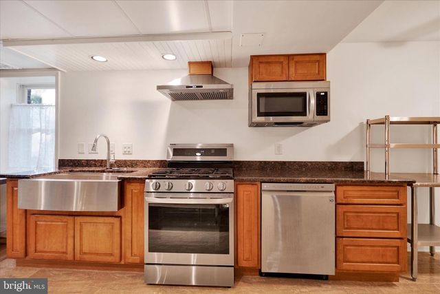 11028 PLUMWOOD CIR, Hagerstown, MD 21742