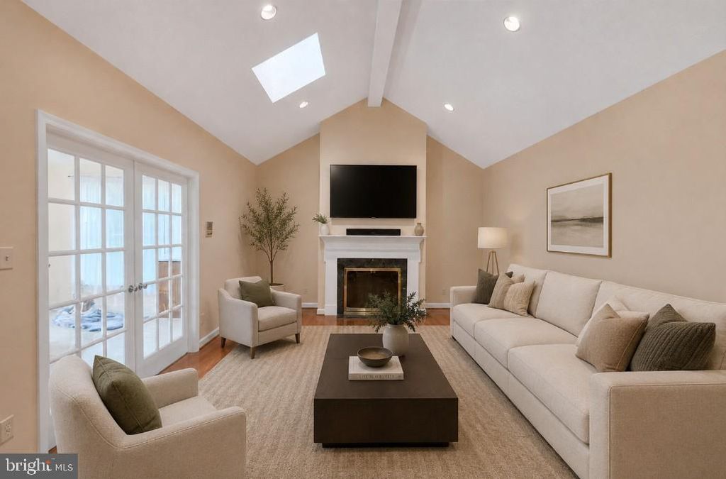 Image 19 of property listing at 11028 PLUMWOOD CIR, Hagerstown, MD 21742