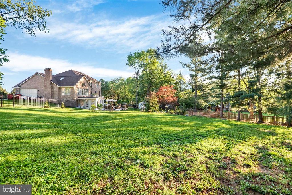 Image 52 of property listing at 11028 PLUMWOOD CIR, Hagerstown, MD 21742