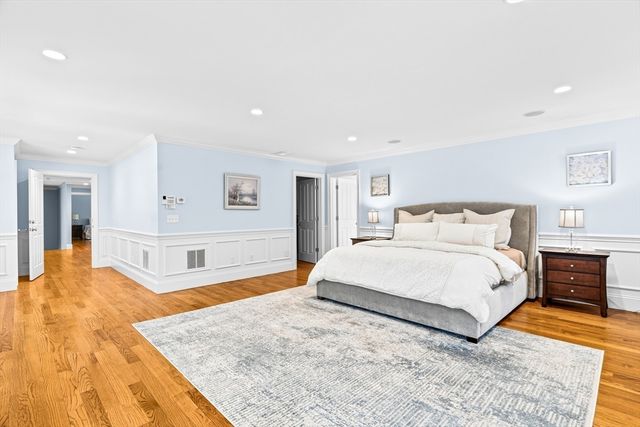 10 Crisileo Way, Canton, MA 02021