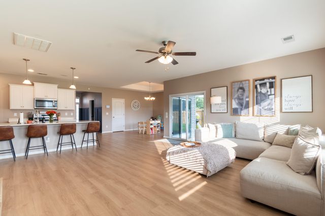 2375 Worshipper Court, Sumter, SC 29153