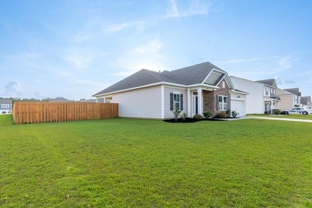 2375 Worshipper Court, Sumter, SC 29153