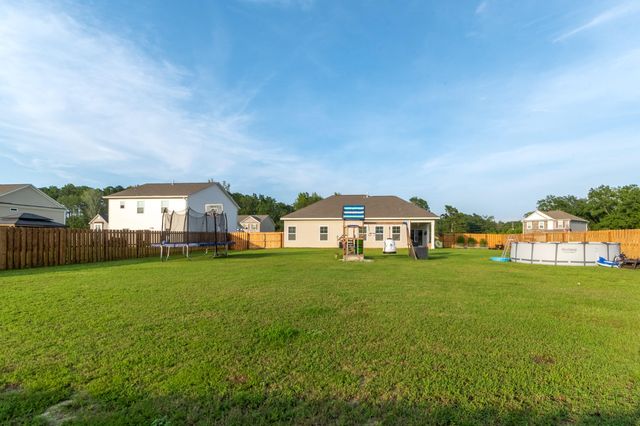 2375 Worshipper Court, Sumter, SC 29153