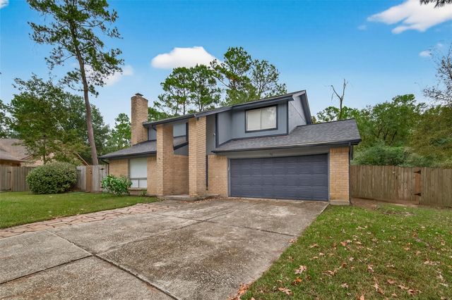 92 S Waxberry Road, The Woodlands, TX 77381