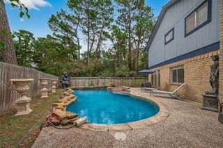 92 S Waxberry Road, The Woodlands, TX 77381
