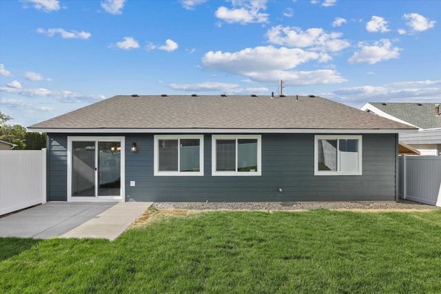 627 S Manifold Ln, Spokane Valley, WA 99016